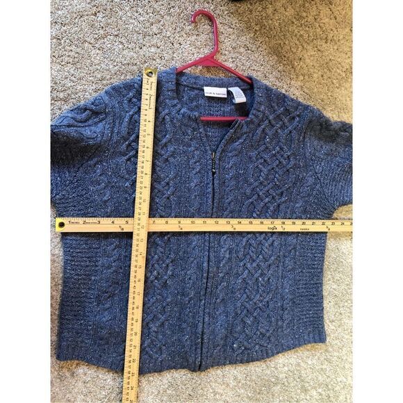 Croft & Barrow Women’s Periwinkle Blue Sweater Zip Up Jacket Size L - Picture 6 of 6